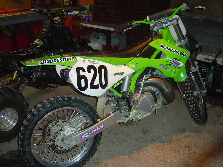 gallery_13008_43_1143243444.jpg